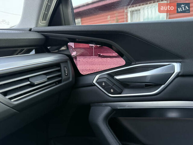 Ауди E-Tron 2019 в Хмельницком на Automoto.ua Синий Ауди E-Tron, объемом двигателя 0 л и пробегом 77 тыс. км за 32527 $, фото 83 на Automoto.ua