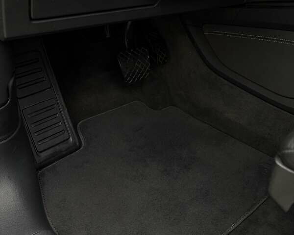 Синий Ауди E-Tron, объемом двигателя 0 л и пробегом 119 тыс. км за 29500 $, фото 19 на Automoto.ua