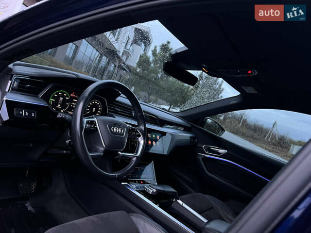 Синій Ауді E-Tron, об'ємом двигуна 0 л та пробігом 135 тис. км за 25800 $, фото 78 на Automoto.ua