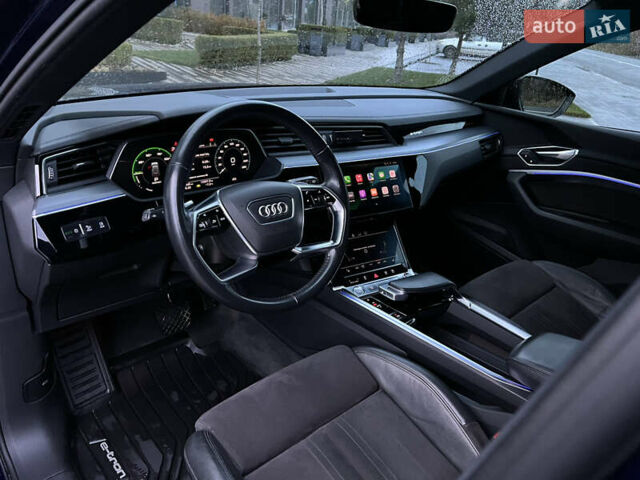 Синій Ауді E-Tron, об'ємом двигуна 0 л та пробігом 135 тис. км за 25800 $, фото 77 на Automoto.ua