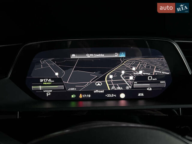 Синий Ауди E-Tron, объемом двигателя 0 л и пробегом 299 тыс. км за 23490 $, фото 82 на Automoto.ua