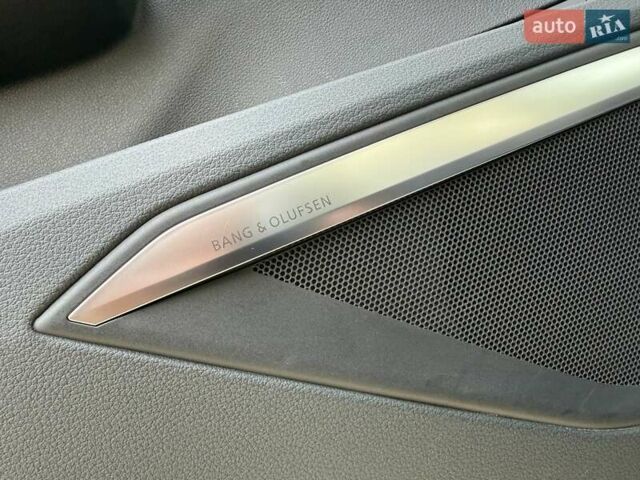 Синий Ауди E-Tron, объемом двигателя 0 л и пробегом 98 тыс. км за 30500 $, фото 27 на Automoto.ua