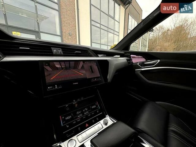 Синий Ауди E-Tron, объемом двигателя 0 л и пробегом 119 тыс. км за 29990 $, фото 44 на Automoto.ua
