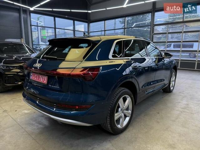Синий Ауди E-Tron, объемом двигателя 0 л и пробегом 67 тыс. км за 30900 $, фото 5 на Automoto.ua
