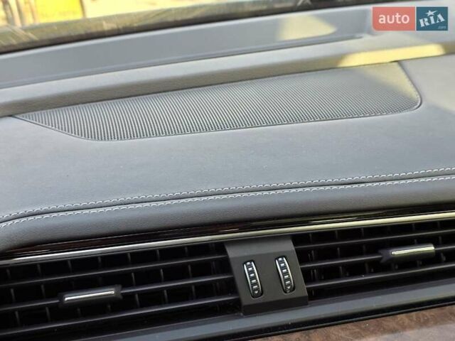 Ауди E-Tron 2019 в Тернополе на Automoto.ua Синий Ауди E-Tron, объемом двигателя 0 л и пробегом 119 тыс. км за 29499 $, фото 9 на Automoto.ua