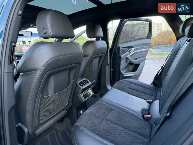 Синій Ауді E-Tron, об'ємом двигуна 0 л та пробігом 170 тис. км за 26499 $, фото 54 на Automoto.ua