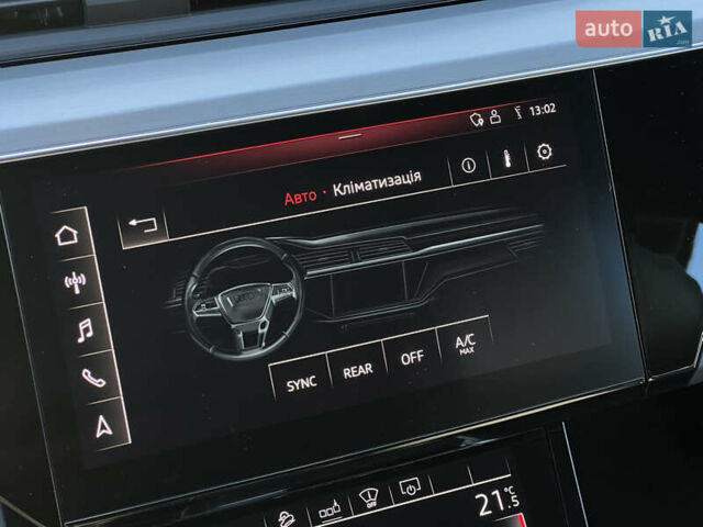 Синий Ауди E-Tron, объемом двигателя 0 л и пробегом 40 тыс. км за 36514 $, фото 84 на Automoto.ua