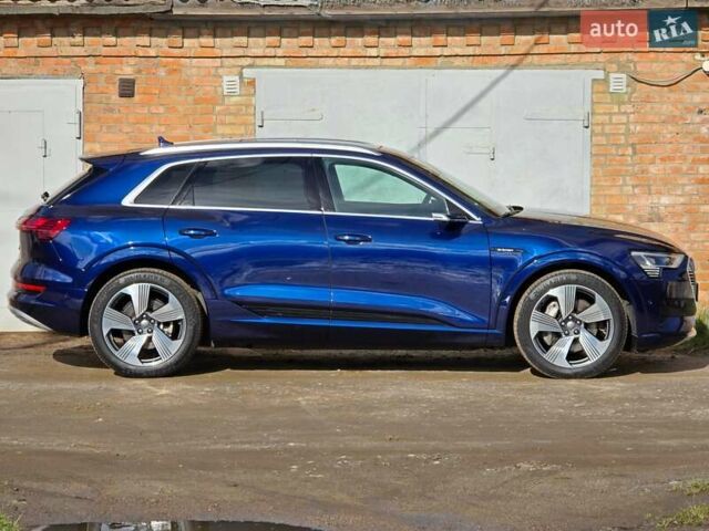 Синий Ауди E-Tron, объемом двигателя 0 л и пробегом 43 тыс. км за 39500 $, фото 6 на Automoto.ua