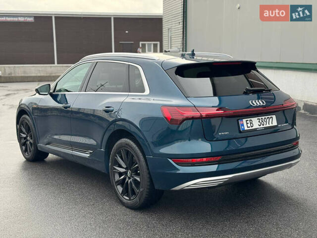 Синій Ауді E-Tron, об'ємом двигуна 0 л та пробігом 107 тис. км за 25000 $, фото 6 на Automoto.ua