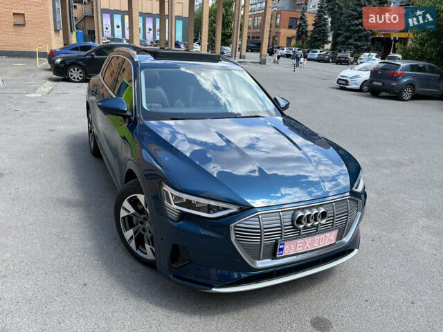 Синий Ауди E-Tron, объемом двигателя 0 л и пробегом 126 тыс. км за 25900 $, фото 114 на Automoto.ua