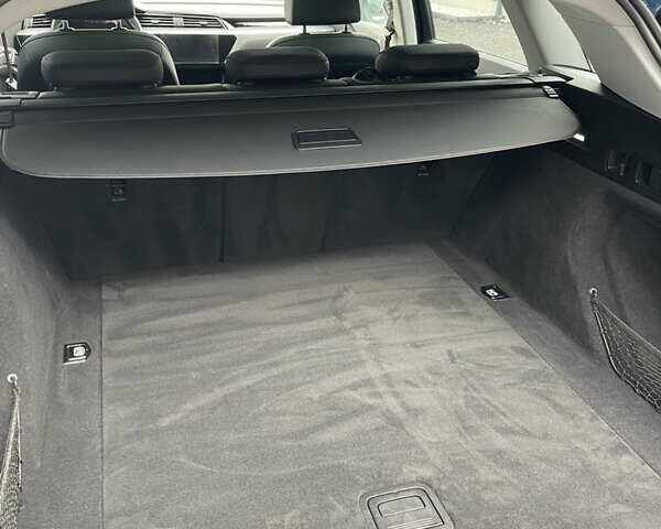 Синий Ауди E-Tron, объемом двигателя 0 л и пробегом 111 тыс. км за 26200 $, фото 19 на Automoto.ua