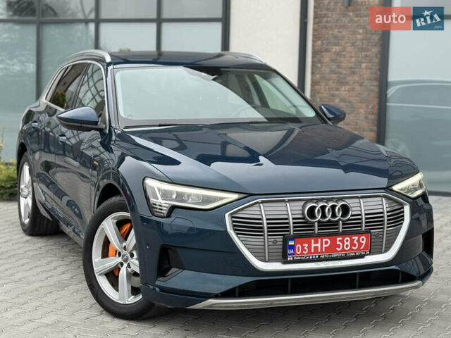 Синий Ауди E-Tron, объемом двигателя 0 л и пробегом 96 тыс. км за 25999 $, фото 7 на Automoto.ua