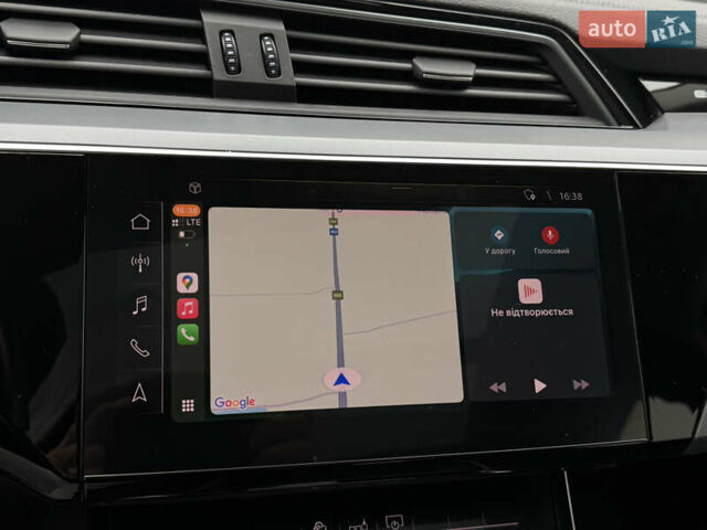 Синий Ауди E-Tron, объемом двигателя 0 л и пробегом 96 тыс. км за 25999 $, фото 69 на Automoto.ua