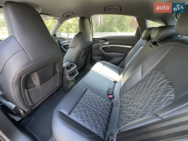 Синий Ауди E-Tron, объемом двигателя 0 л и пробегом 58 тыс. км за 43999 $, фото 67 на Automoto.ua