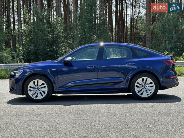 Синий Ауди E-Tron, объемом двигателя 0 л и пробегом 58 тыс. км за 43999 $, фото 4 на Automoto.ua