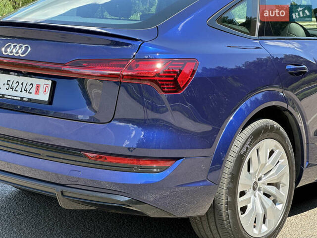 Синий Ауди E-Tron, объемом двигателя 0 л и пробегом 58 тыс. км за 43999 $, фото 49 на Automoto.ua