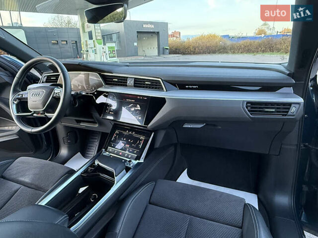 Синій Ауді E-Tron, об'ємом двигуна 0 л та пробігом 170 тис. км за 26499 $, фото 62 на Automoto.ua