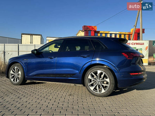 Синий Ауди E-Tron, объемом двигателя 0 л и пробегом 46 тыс. км за 31000 $, фото 7 на Automoto.ua