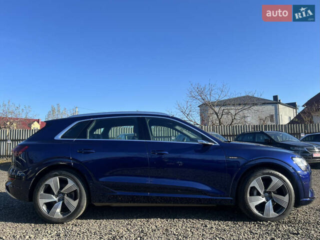 Синий Ауди E-Tron, объемом двигателя 0 л и пробегом 40 тыс. км за 36514 $, фото 8 на Automoto.ua
