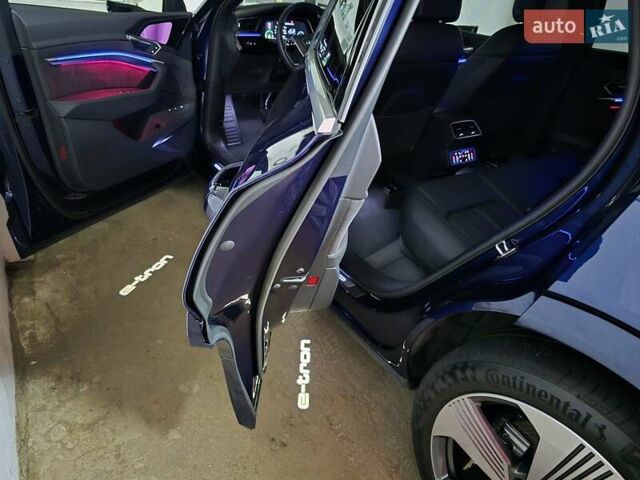 Синий Ауди E-Tron, объемом двигателя 0 л и пробегом 43 тыс. км за 39500 $, фото 59 на Automoto.ua