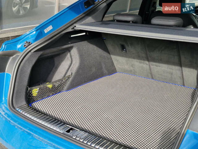 Синий Ауди E-Tron, объемом двигателя 0 л и пробегом 5 тыс. км за 58900 $, фото 31 на Automoto.ua