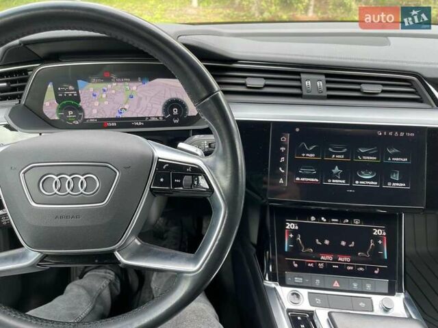 Синий Ауди E-Tron, объемом двигателя 0 л и пробегом 142 тыс. км за 26500 $, фото 48 на Automoto.ua