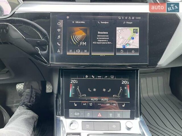 Синий Ауди E-Tron, объемом двигателя 0 л и пробегом 142 тыс. км за 26500 $, фото 59 на Automoto.ua