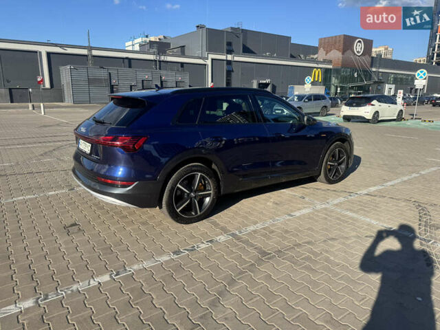 Синий Ауди E-Tron, объемом двигателя 0 л и пробегом 144 тыс. км за 29000 $, фото 1 на Automoto.ua