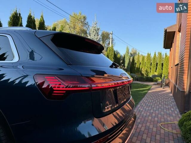 Синий Ауди E-Tron, объемом двигателя 0 л и пробегом 47 тыс. км за 36500 $, фото 26 на Automoto.ua