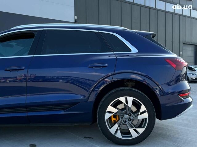 Синий Ауди E-Tron, объемом двигателя 0 л и пробегом 94 тыс. км за 35790 $, фото 12 на Automoto.ua