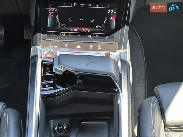 Синий Ауди E-Tron, объемом двигателя 0 л и пробегом 58 тыс. км за 43999 $, фото 94 на Automoto.ua