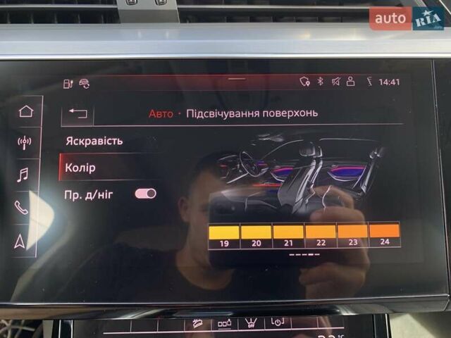 Синий Ауди E-Tron, объемом двигателя 0 л и пробегом 57 тыс. км за 38500 $, фото 98 на Automoto.ua