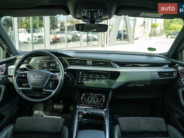 Ауди E-Tron 2020 в Черновцах на Automoto.ua Синий Ауди E-Tron, объемом двигателя 0 л и пробегом 80 тыс. км за 37500 $, фото 30 на Automoto.ua