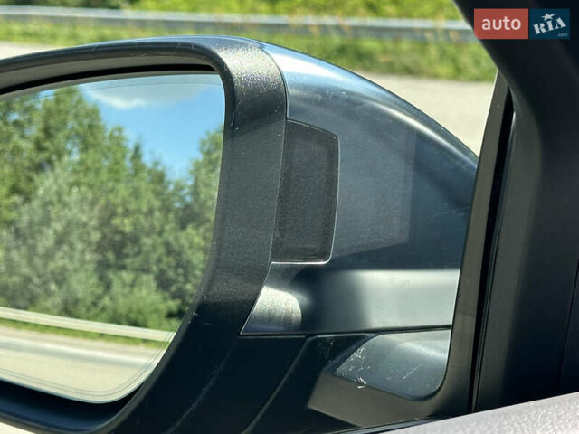 Синий Ауди E-Tron, объемом двигателя 0 л и пробегом 58 тыс. км за 43999 $, фото 96 на Automoto.ua