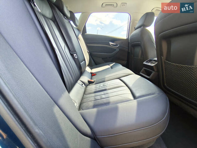 Ауди E-Tron 2020 в Киеве на Automoto.ua Синий Ауди E-Tron, объемом двигателя 0 л и пробегом 154 тыс. км за 29800 $, фото 21 на Automoto.ua