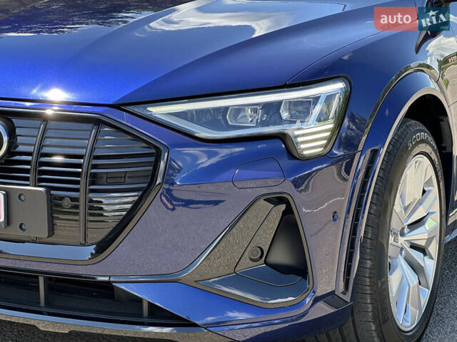 Синий Ауди E-Tron, объемом двигателя 0 л и пробегом 58 тыс. км за 43999 $, фото 21 на Automoto.ua