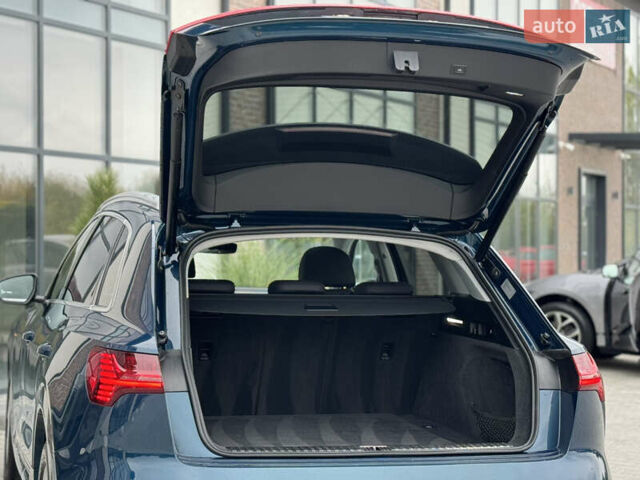 Синий Ауди E-Tron, объемом двигателя 0 л и пробегом 96 тыс. км за 25999 $, фото 38 на Automoto.ua