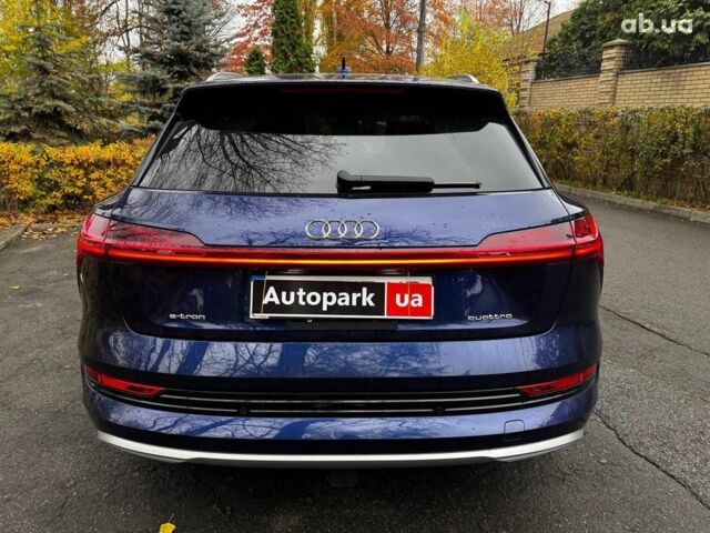 Синий Ауди E-Tron, объемом двигателя 0 л и пробегом 104 тыс. км за 33490 $, фото 8 на Automoto.ua