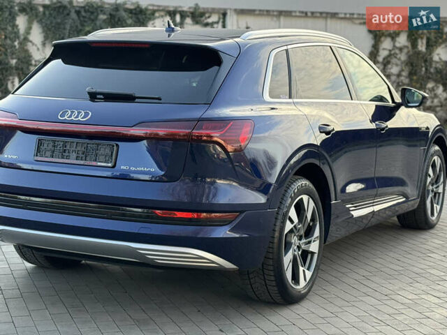 Синий Ауди E-Tron, объемом двигателя 0 л и пробегом 71 тыс. км за 28300 $, фото 48 на Automoto.ua