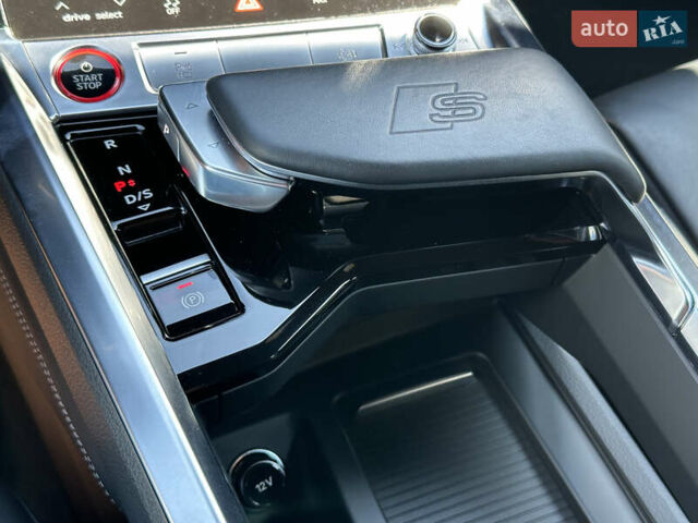 Синий Ауди E-Tron, объемом двигателя 0 л и пробегом 58 тыс. км за 43999 $, фото 108 на Automoto.ua