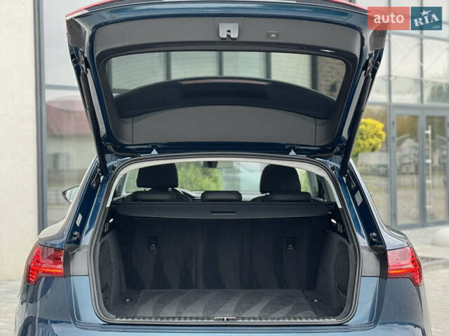 Синий Ауди E-Tron, объемом двигателя 0 л и пробегом 96 тыс. км за 24999 $, фото 19 на Automoto.ua