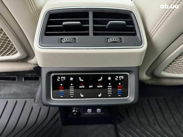 Синий Ауди E-Tron, объемом двигателя 0 л и пробегом 104 тыс. км за 33490 $, фото 32 на Automoto.ua