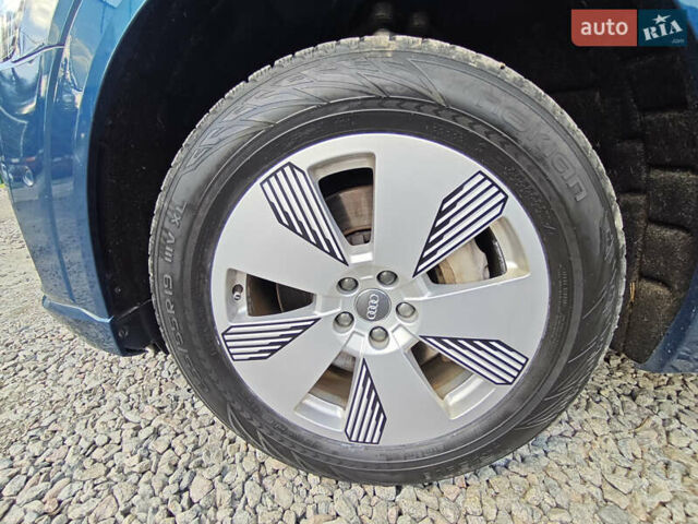 Ауди E-Tron 2020 в Киеве на Automoto.ua Синий Ауди E-Tron, объемом двигателя 0 л и пробегом 154 тыс. км за 29800 $, фото 39 на Automoto.ua