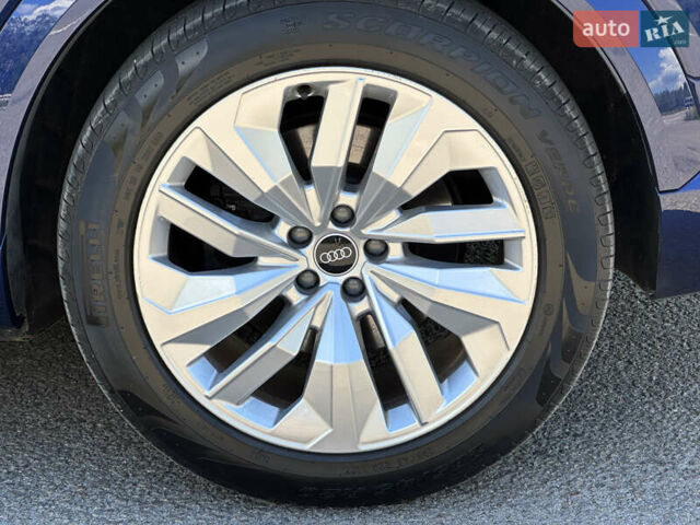 Синий Ауди E-Tron, объемом двигателя 0 л и пробегом 58 тыс. км за 43999 $, фото 40 на Automoto.ua