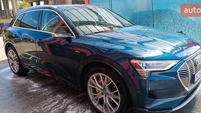 Синий Ауди E-Tron, объемом двигателя 0 л и пробегом 85 тыс. км за 39900 $, фото 6 на Automoto.ua