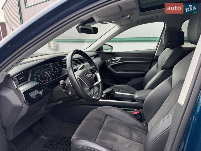 Синій Ауді E-Tron, об'ємом двигуна 0 л та пробігом 107 тис. км за 25000 $, фото 10 на Automoto.ua