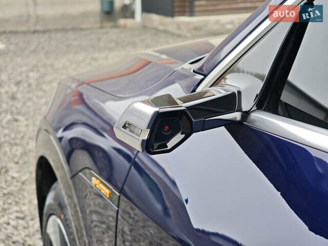 Синий Ауди E-Tron, объемом двигателя 0 л и пробегом 95 тыс. км за 34999 $, фото 19 на Automoto.ua