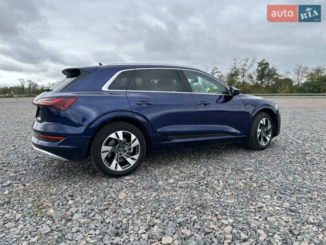 Синий Ауди E-Tron, объемом двигателя 0 л и пробегом 102 тыс. км за 34500 $, фото 5 на Automoto.ua