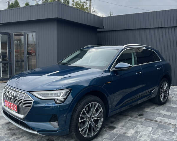Синий Ауди E-Tron, объемом двигателя 0 л и пробегом 111 тыс. км за 26200 $, фото 5 на Automoto.ua