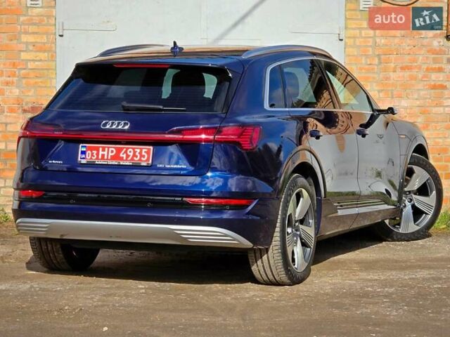 Синий Ауди E-Tron, объемом двигателя 0 л и пробегом 43 тыс. км за 39500 $, фото 3 на Automoto.ua